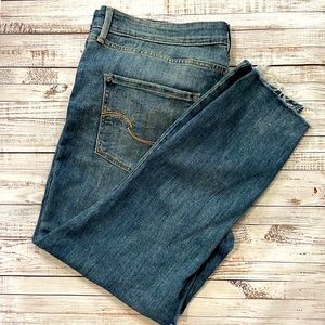 Levi Signature High Rise Skinny Jeans Size 18-W34
